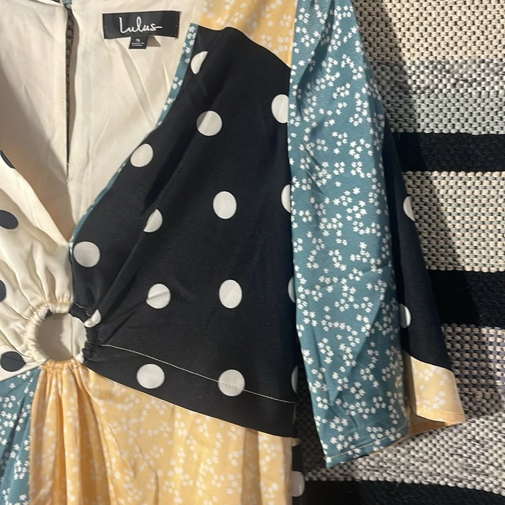 Lulus mixed pattern dress! - Picture 4 of 8